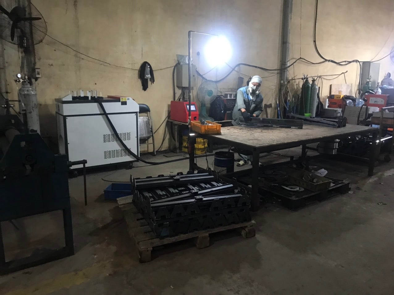 Work bench